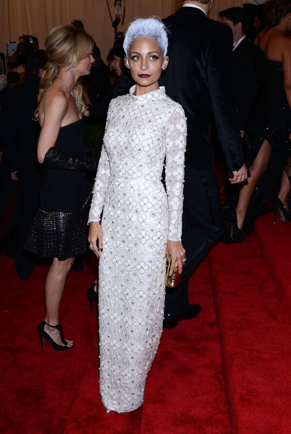 MET Gala 2013 looks outfits rode loper red carpet Nicole Richie