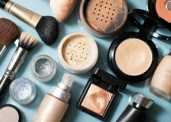Make-up producten met de meest aparte namen