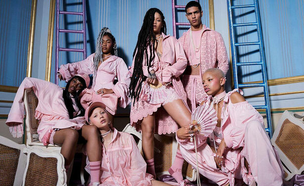 Rihanna’s complete Fenty X Puma collectie is hier