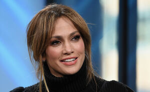 Even twee keer goed kijken: Jennifer Lopez heeft een dubbelganger