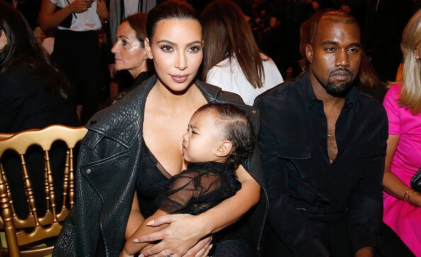 Kim Kardashian en Kanye West’s derde kindje is een…