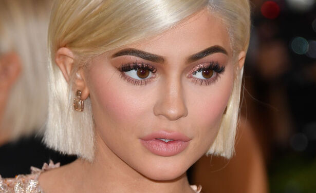 Deze klant van Kylie Cosmetics kreeg een nare verrassing bij haar bestelling make-up