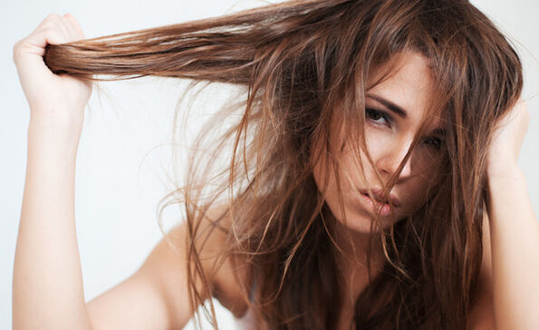 Zo voorkom je klitten in je haar