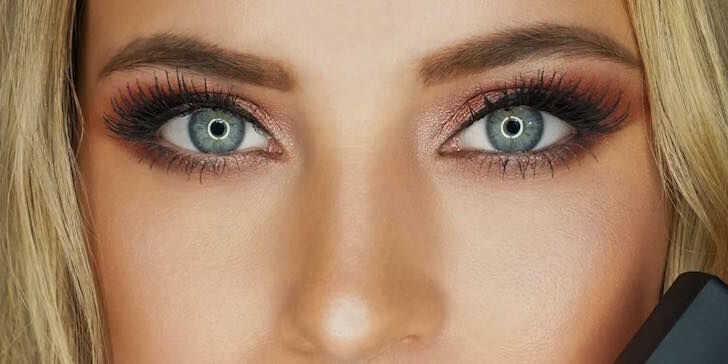 Deze nieuwe beauty hack geeft je een heldere oogopslag