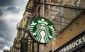 Het Starbucks logo heeft een vreemd detail en dit is de reden erachter...