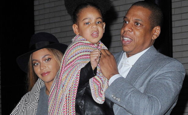 Blue Ivy kan de kleffe beelden van Beyoncé en Jay-Z niet aan tijdens de On The Run II Tour