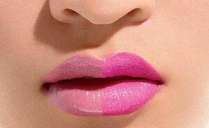 MAC Cosmetics plaatst een foto op Instagram van lippen met zichtbare haartjes erbij en het internet gaat los