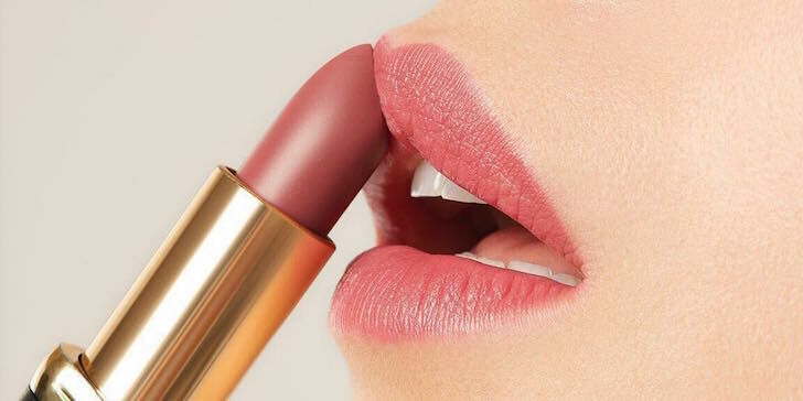 Deze geniale lipstick hack moet iedereen weten