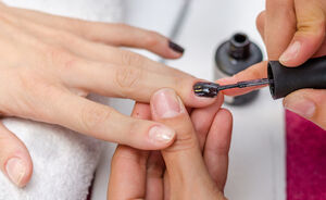 10 dingen die je moet weten over nagels lakken