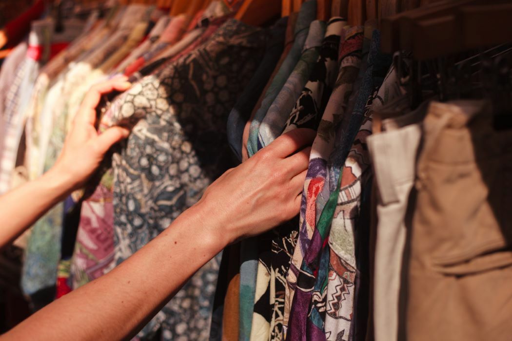 Online tweedehands kleding kopen en verkopen: 5 onmisbare tips!