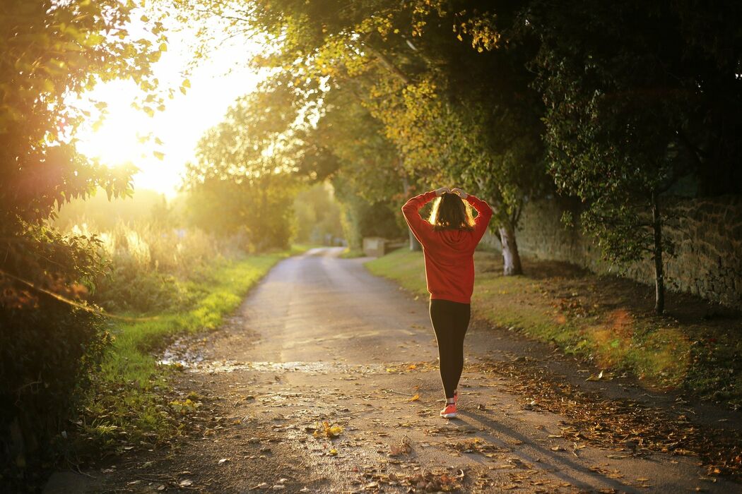 4 voordelen van wandelen ten opzichte van hardlopen