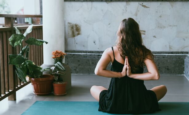 5 x voordelen van Kundalini Yoga