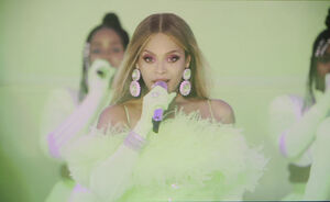 Langverwachte album Renaissance van Beyoncé verschijnt