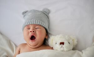 Wanneer laat je je baby op een eigen kamer slapen?