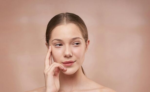 Geen zin in je skincare routine? Met deze basisroutine houd je het héél simpel