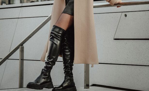 Dit zijn 5 manieren om hoge laarzen te stylen voor de herfst