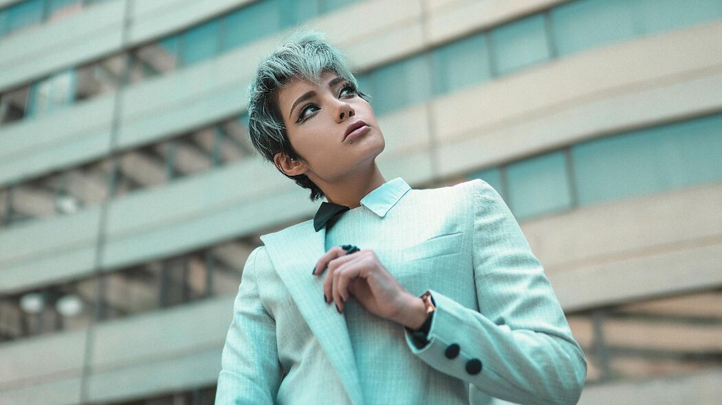 Zo stijl je de nieuwe haarlook van 2026: een pixie cut