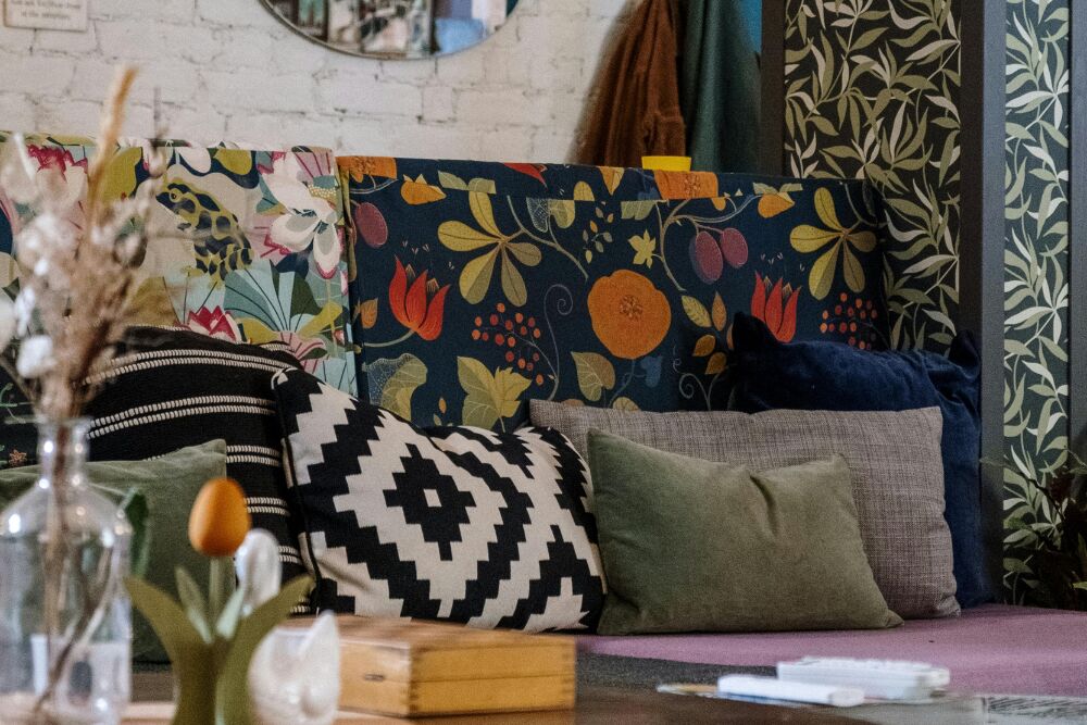 Maximalisme 101: zo mix je kleur, patroon en textuur in je huis zonder chaos