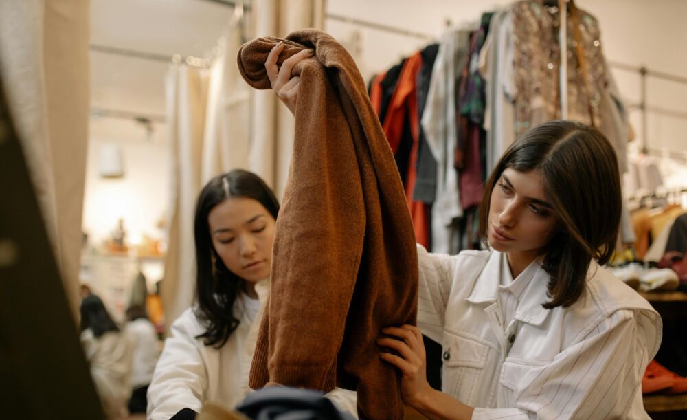 Retro revival: 80s & 90s mode die trendy blijft in 2026