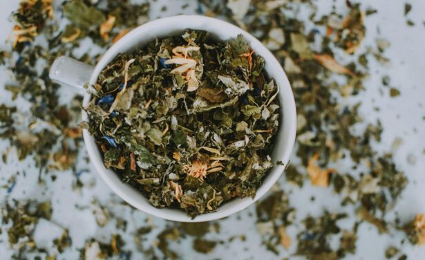 Heb je hormonale acne? Probeer dan deze thee