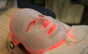 Red light therapy masks: is het de hype waard?