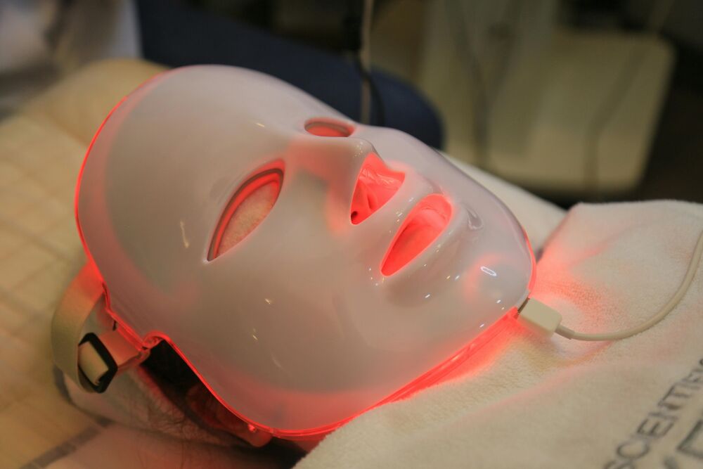 Red light therapy masks: is het de hype waard?