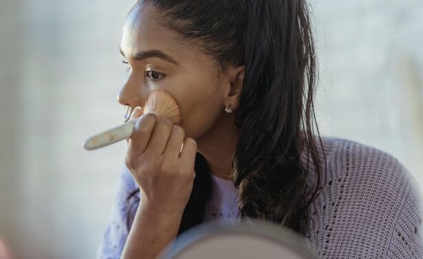 Met deze tips voorkom je dat je foundation er cakey uitziet