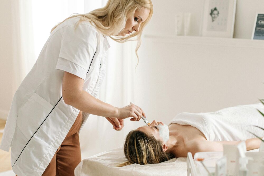 Beauty travel is booming: in 2026 zoeken we beauty treatments of skincare stores op