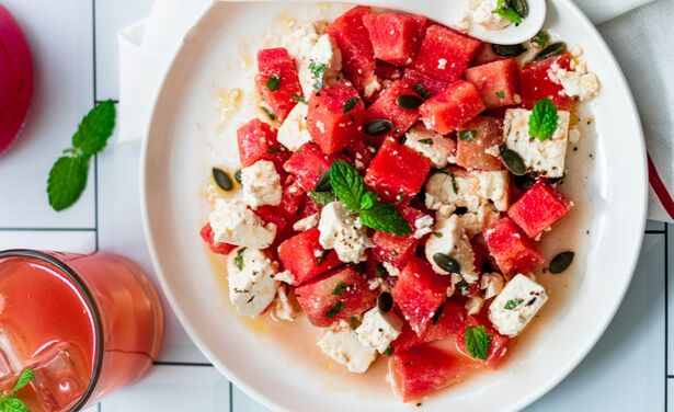 5 zomerse salades die je echt wil proberen