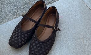 De retour van ballet flats: leuk of traumatisch?