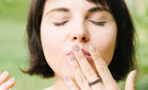 Short nails: deze manicures werken juist beter op korte nagels
