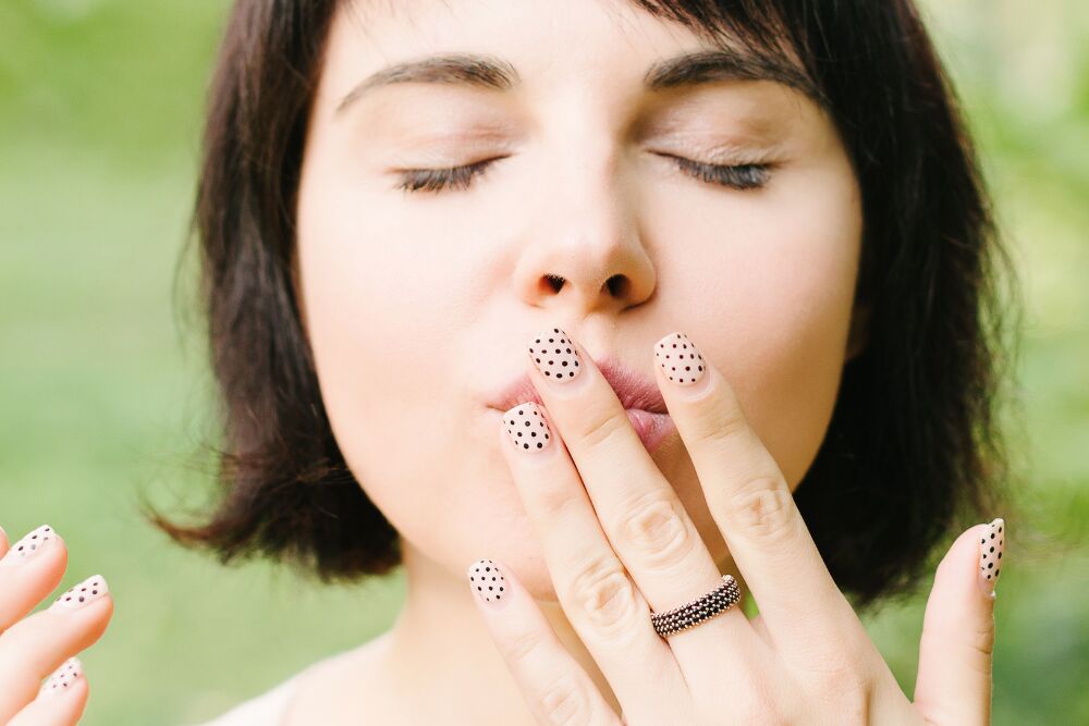 Short nails: deze manicures werken juist beter op korte nagels