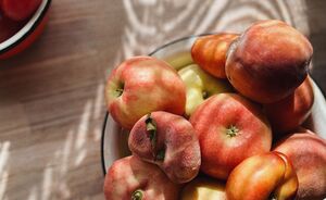 Last van fruitvliegjes? Dit zijn tips die echt werken