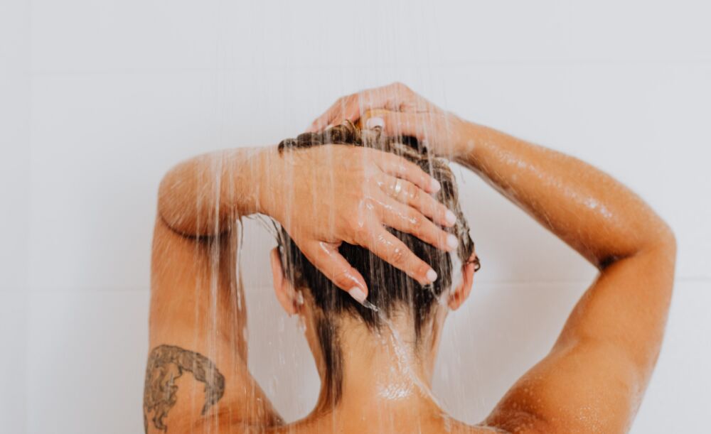 Exfoliërende hoofdhuidcrèmes: is een scalp facial de nieuwe stap in je hair wash-routine?