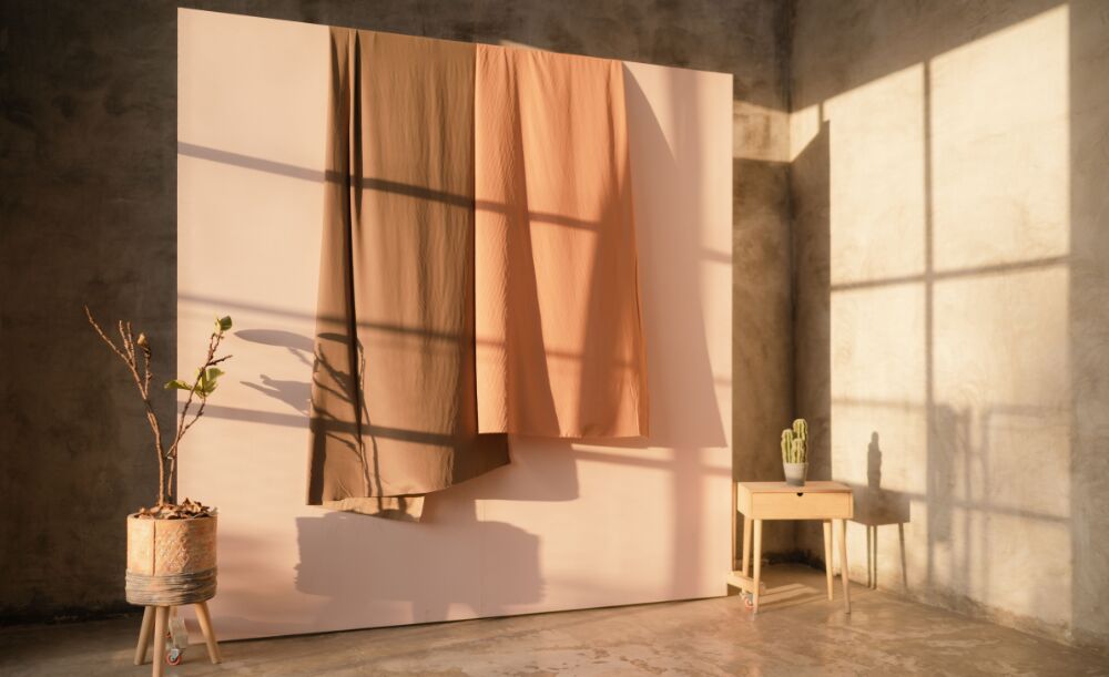 Fabric walls: bekleed je muren met linnen en fluweel