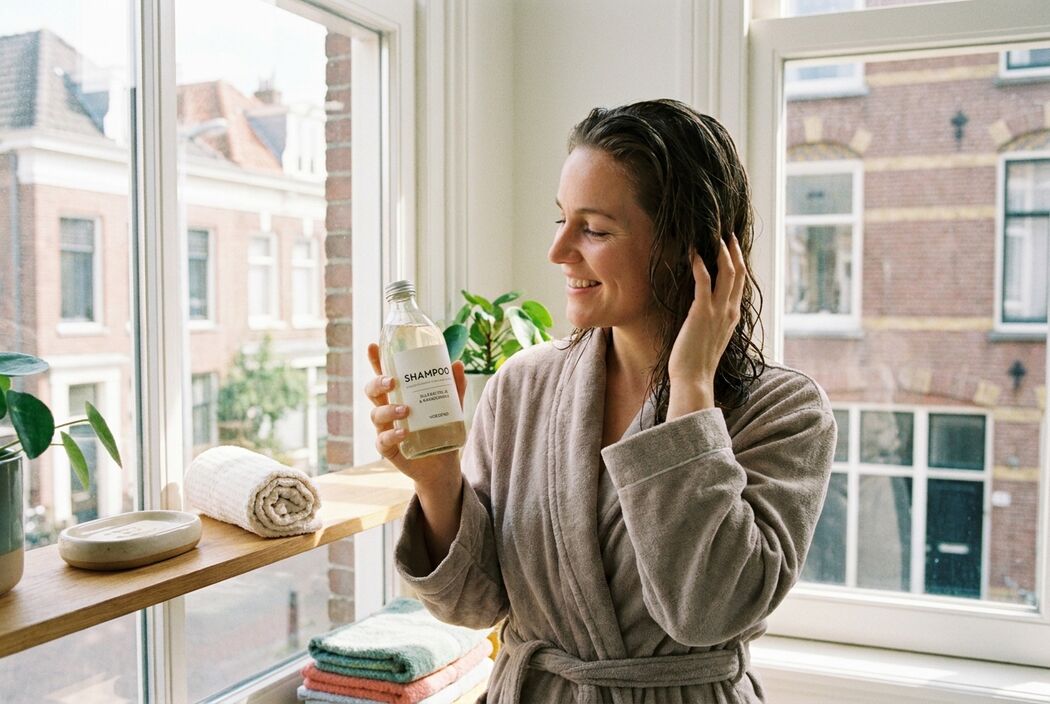 Deze overstap-tips helpen als je wisselt naar een parabeenvrije shampoo